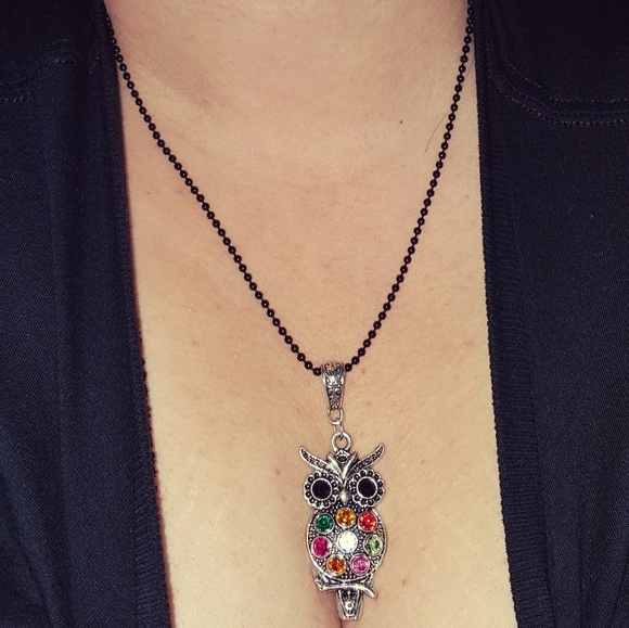 Silver Owl Necklace. - Picture 6 of 8